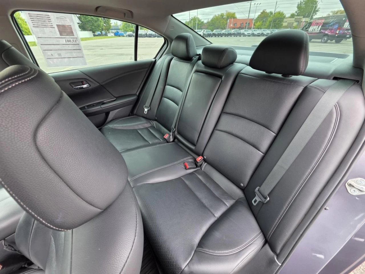 2016 Honda Accord Sedan Touring CVT Main Image