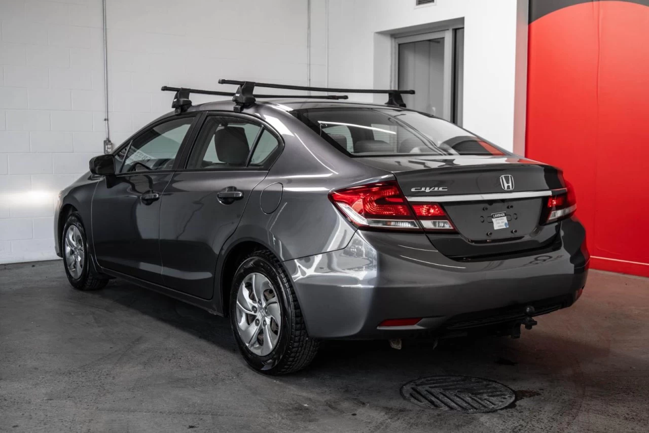 2015 Honda Civic Sedan LX Manuelle Garantie 1 AN Image principale