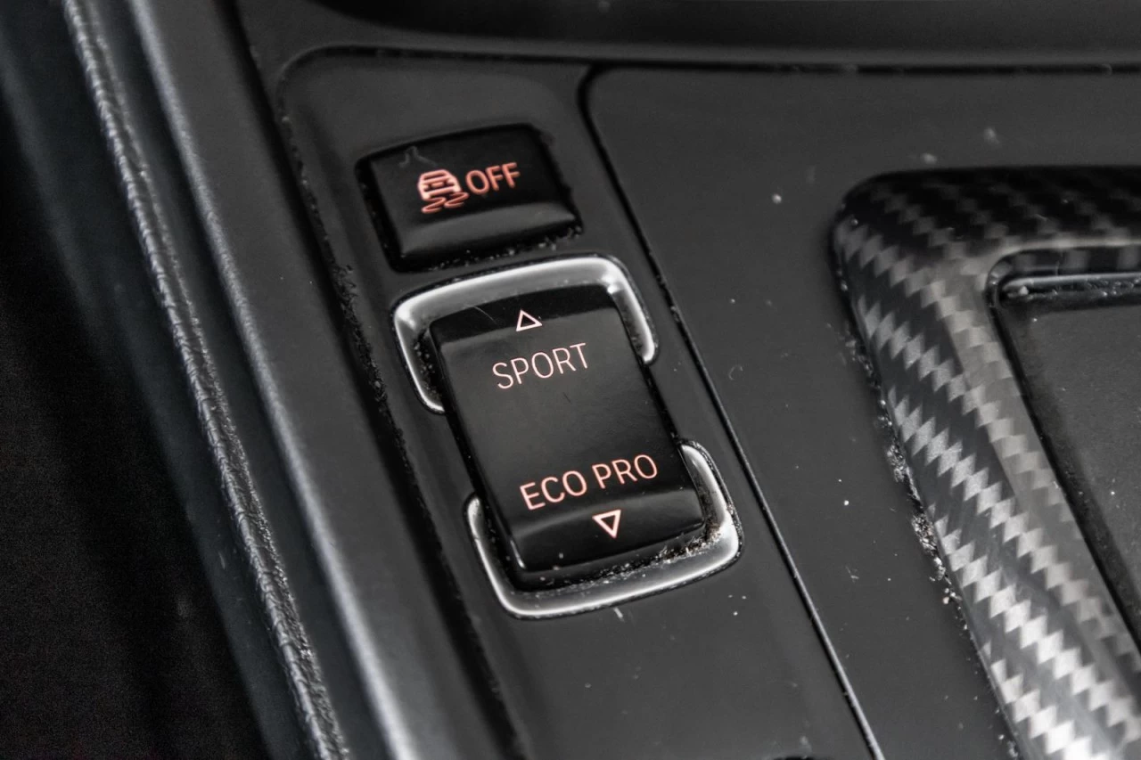 2017 BMW 3 Series 330i xDrive AWD+NAVI+TOIT.OUVRANT+CUIR+BLUETOOTH Main Image