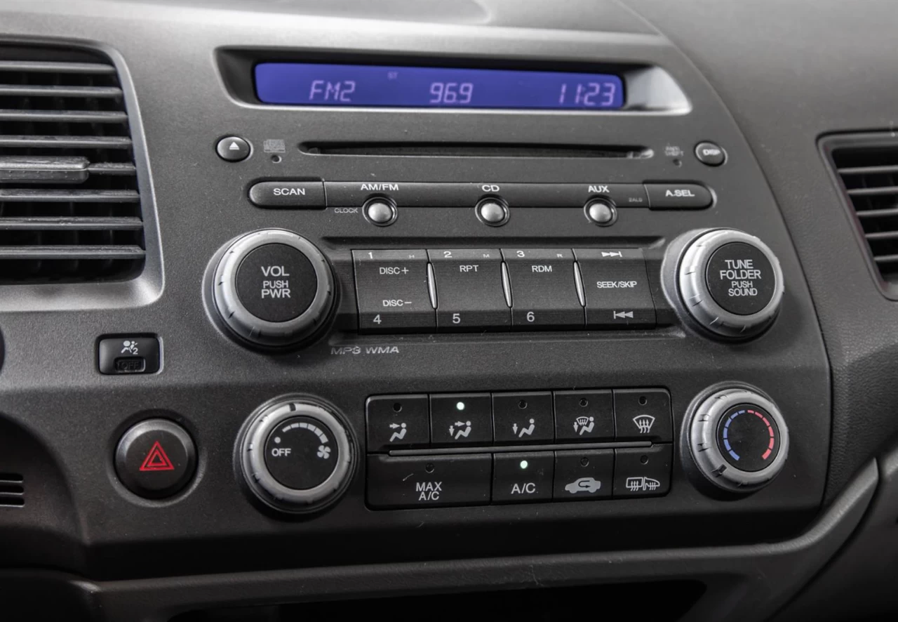 2010 Honda Civic Sedan Automatique EX-L AUBAINE! Image principale