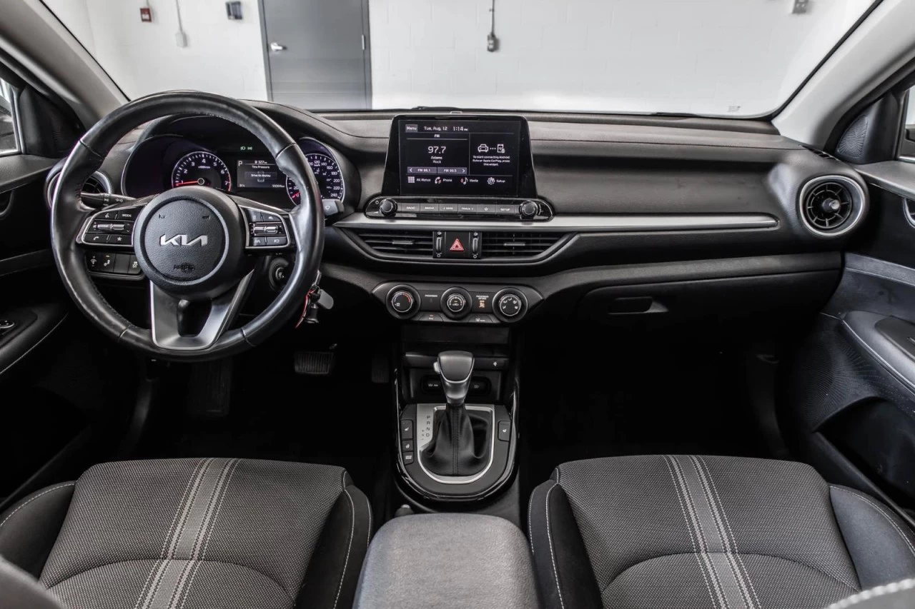 2023 Kia Forte EX+ TOIT.OUVRANT+SIEGES.CHAUFF+CARPLA+CAM.RECUL Main Image