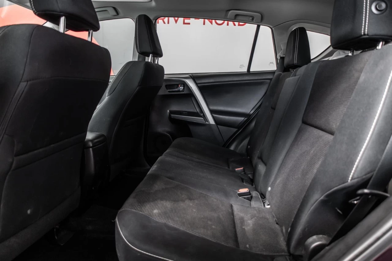 2016 Toyota RAV4 AWD XLE GARANTIE 1 AN Main Image