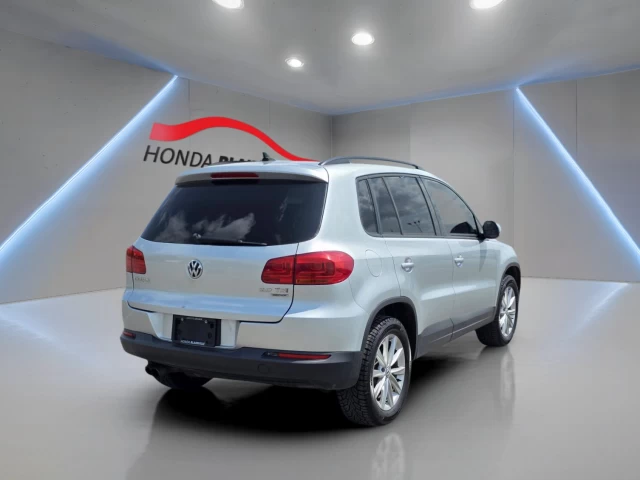 Volkswagen Tiguan 4dr Auto Trendline 4Motion 2013