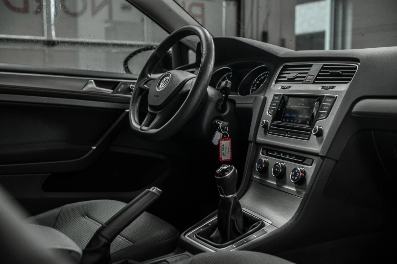 2017 Volkswagen Golf Trendline BLUETOOTH+CAM.RECUL+GR.ELECTRIQUE Main Image