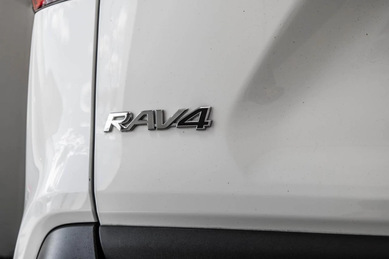 2020 Toyota RAV4 XLE AWD+TOIT.OUVRANT+SIEGES.CHAUFF+CARPLAY Main Image