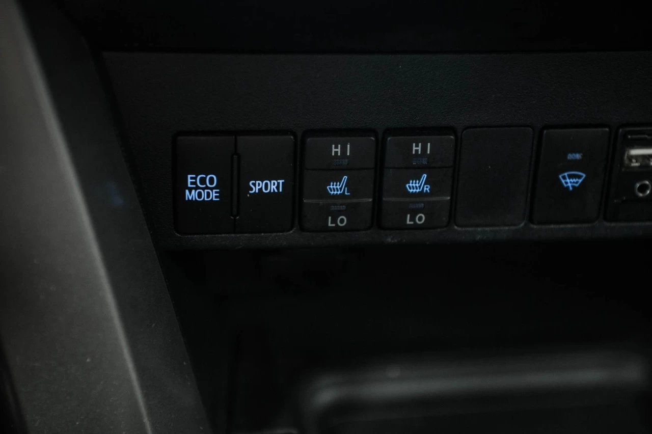 2016 Toyota RAV4 LE AWD+SIEGES.CHAUFF+BLUETOOTH+CAM.RECUL+REG.VITES Main Image