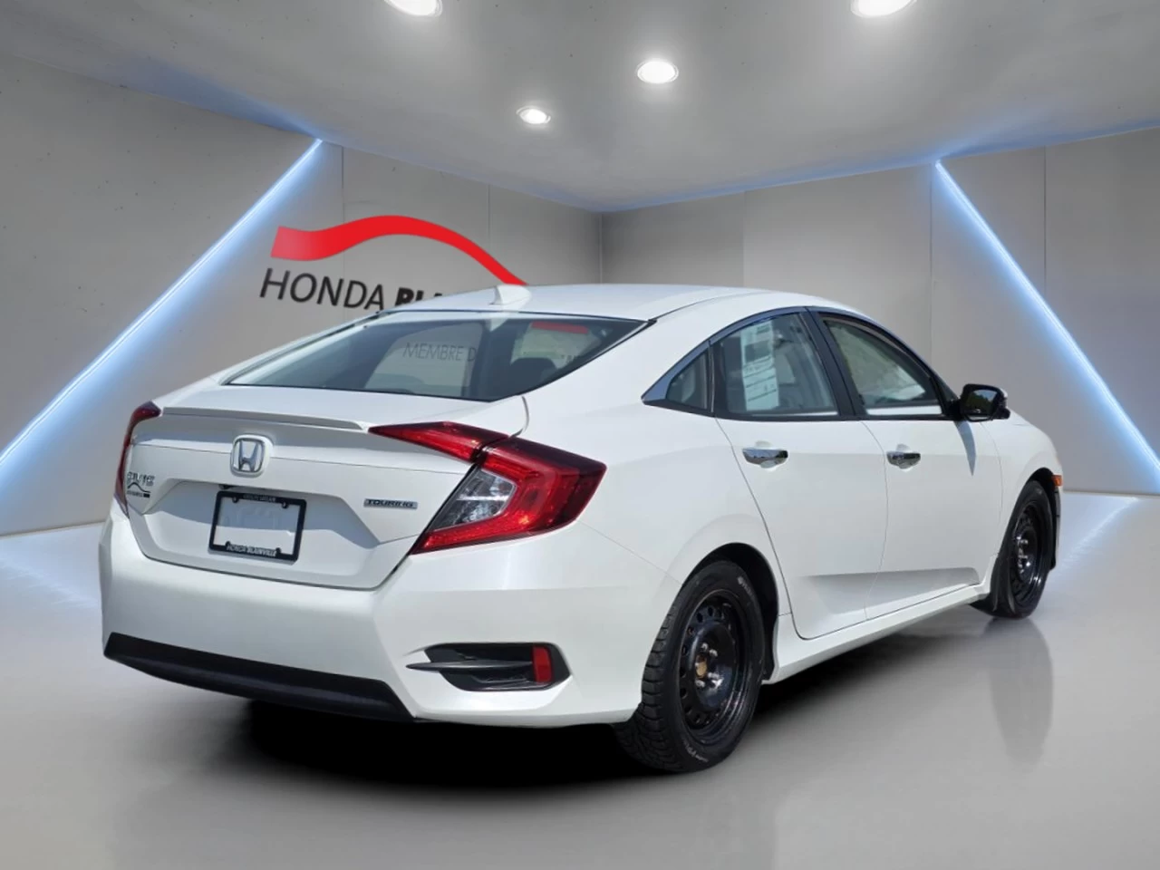 2017 Honda Civic Touring CVT Sedan Image principale