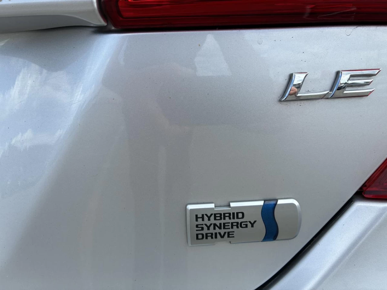2013 Toyota Camry Hybrid 4dr Sdn LE Main Image