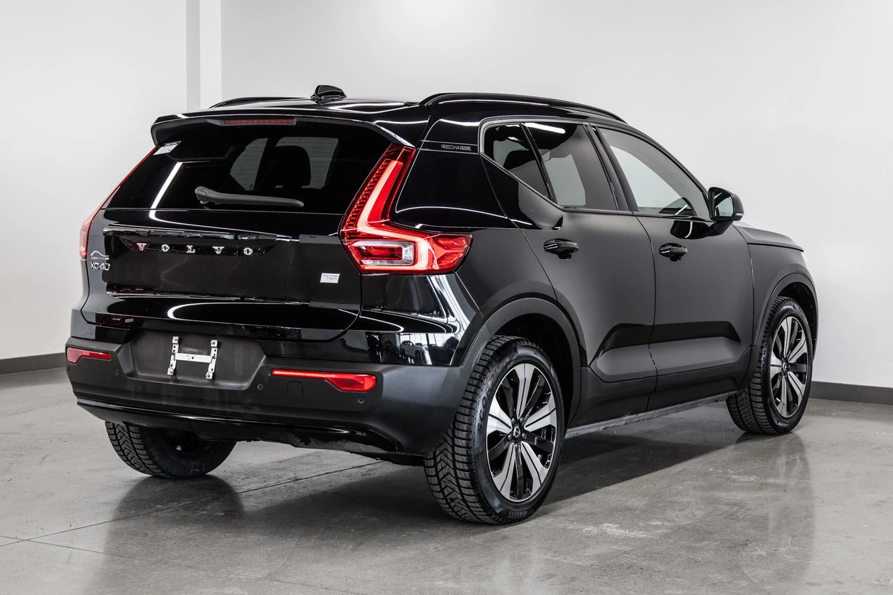 2023 Volvo XC40 Core Awd Image principale