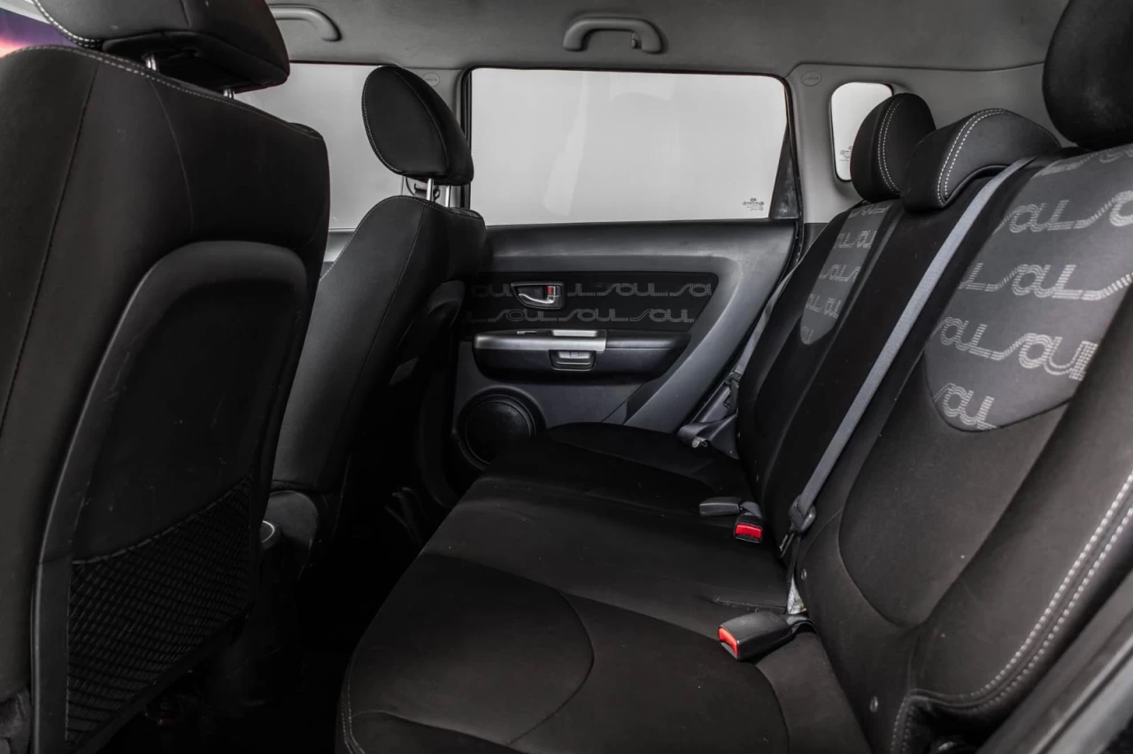 2012 Kia Soul Manuelle AUBAINE!!! Image principale