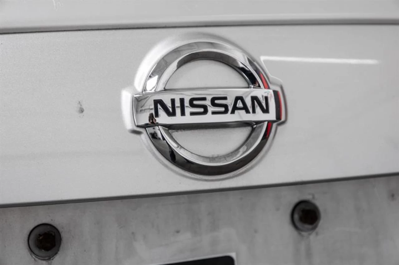 2013 Nissan Juke SV Manuel Garantie 1 AN Image principale