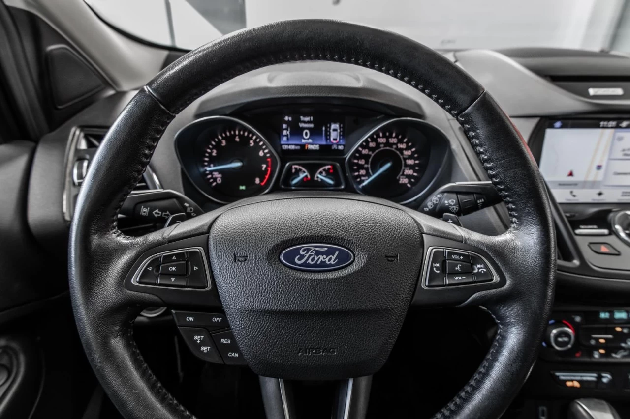 2017 Ford Escape Titanium 4WD+NAVI+TOIT.PANO+CUIR+SIEGES.CHAUFFANTS Image principale