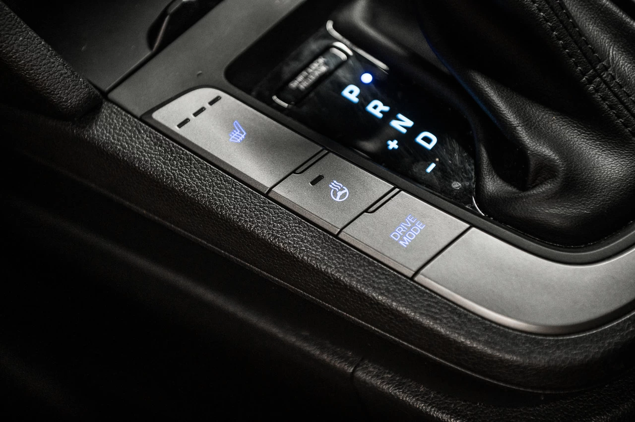 2018 Hyundai Elantra Gl Se Main Image