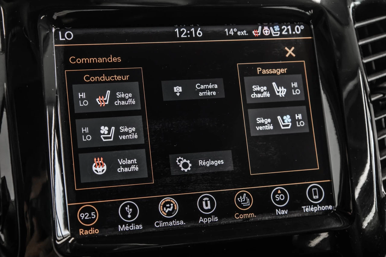 2019 Jeep Cherokee Limited V6 4x4 Main Image