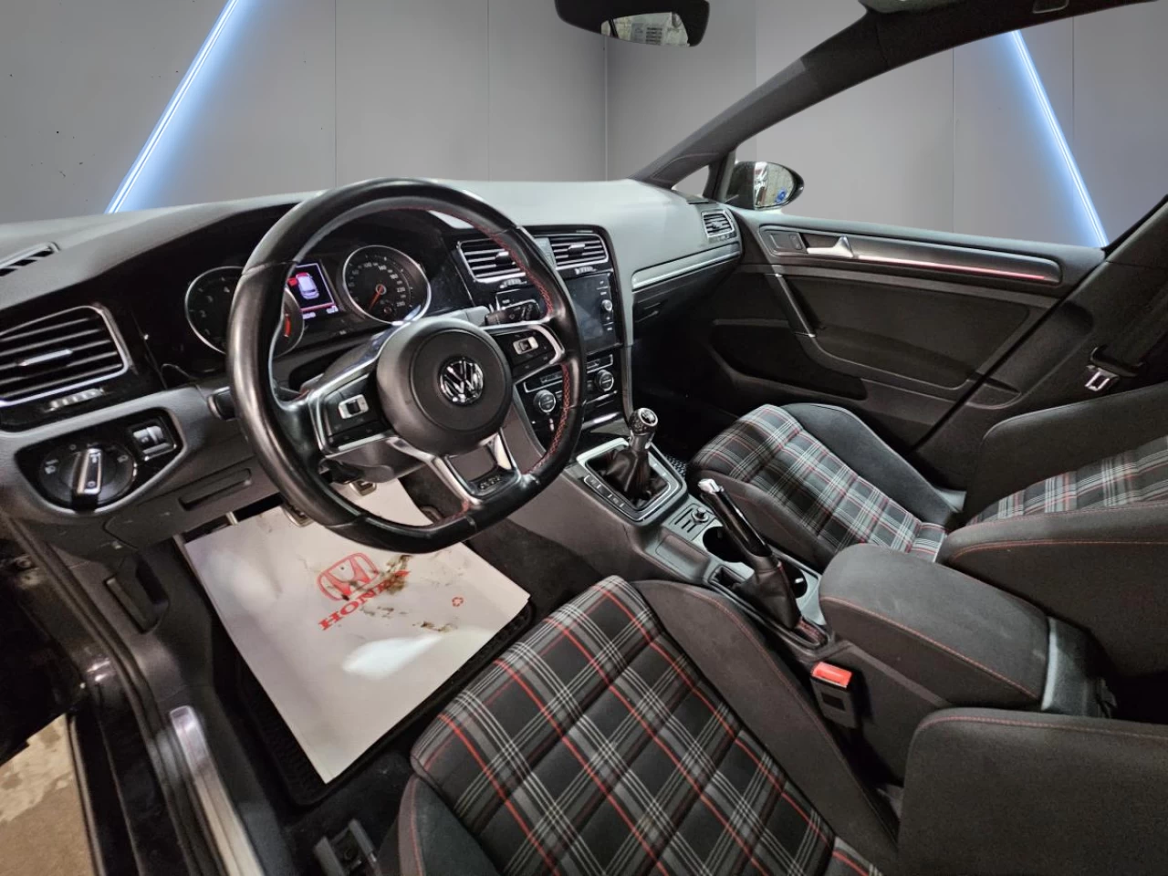 2018 Volkswagen Golf GTI Autobahn 5-door Manual stage 2 Main Image