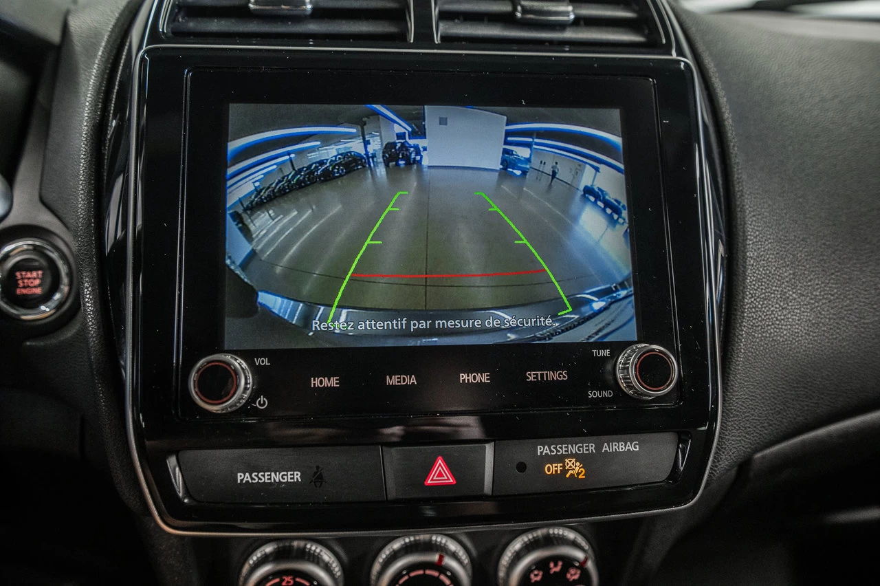 2022 Mitsubishi RVR Le Awc Image principale