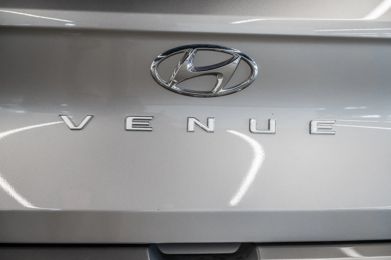 2023 Hyundai Venue Preferred Image principale