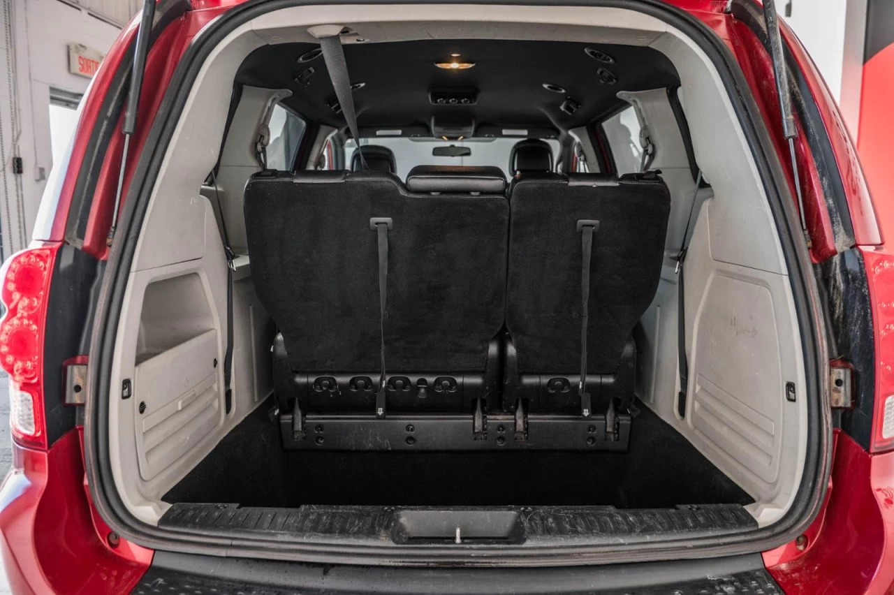2015 Dodge Grand Caravan SXT Premium Plus Garantie 1 AN Main Image