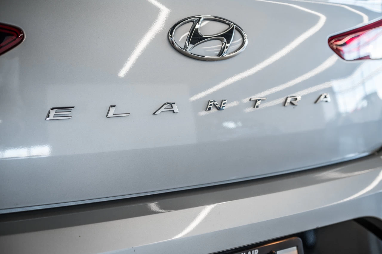 2020 Hyundai Elantra Preferred Image principale