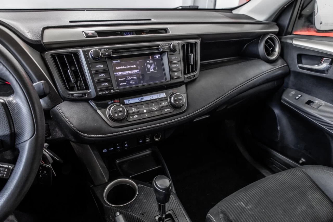 2014 Toyota RAV4 2x4 XLE Garantie 1 AN Image principale