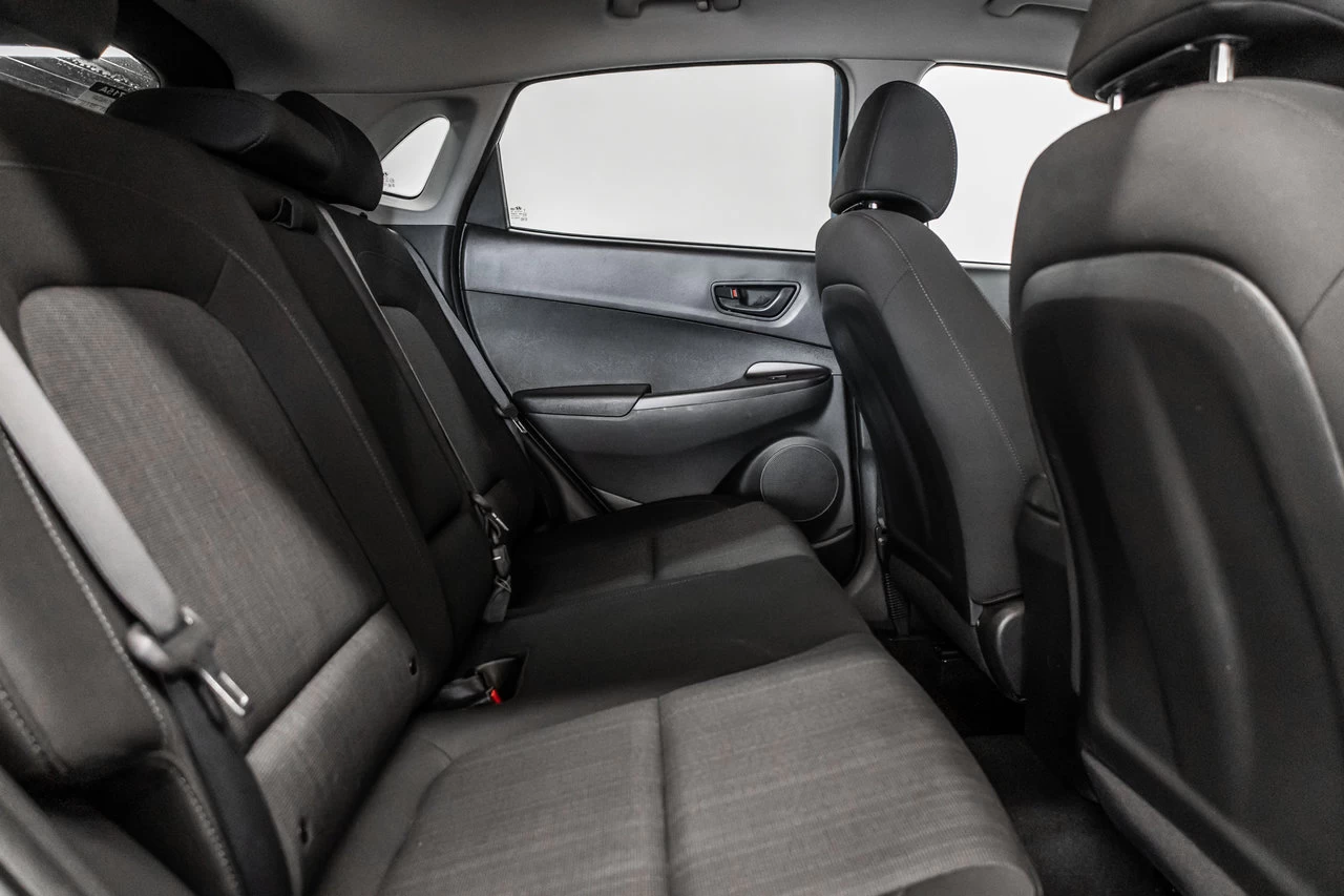 2022 Hyundai Kona Essential Awd Main Image