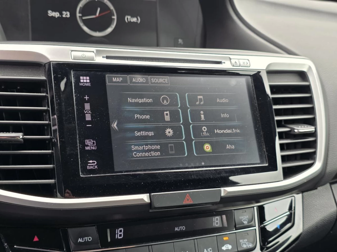 2016 Honda Accord Sedan Touring CVT Main Image