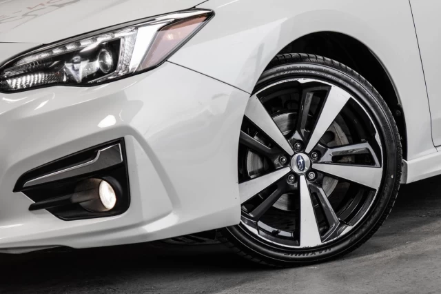 Subaru Impreza Sport-tech NAVI+TOIT.OUVRANT+CUIR+SIEGES.CHAUFF 2017