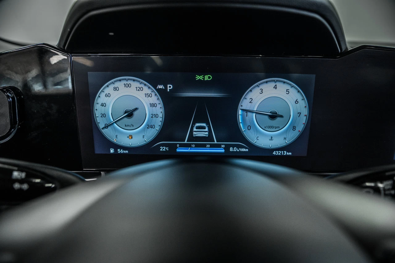 2023 Hyundai Elantra Preferred Tech Image principale