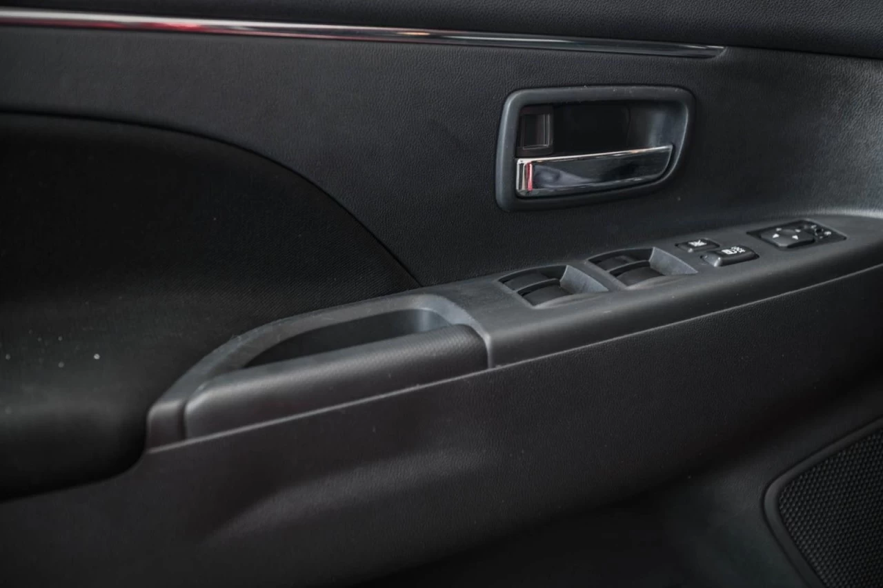 2022 Mitsubishi RVR ES AWC+SIEGES.CHAUFF+CARPLAY+BLUETOOTH+CAM.RECUL Image principale