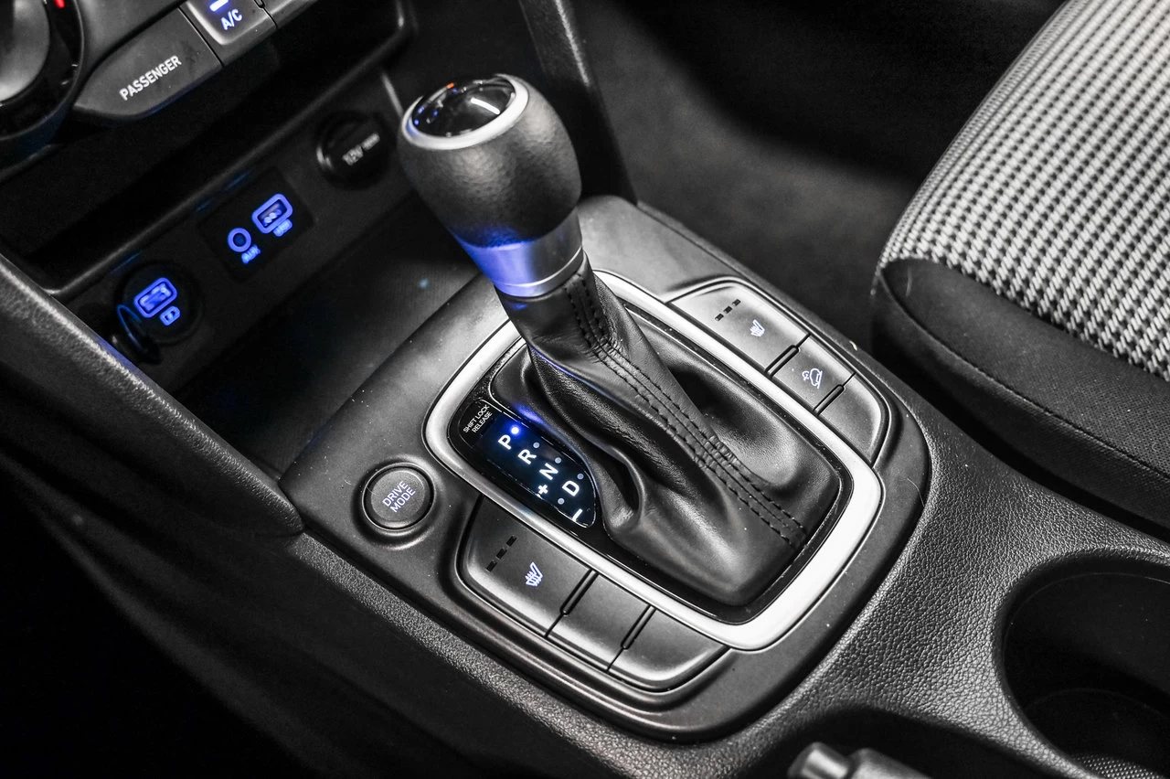 2021 Hyundai Kona Essential Main Image