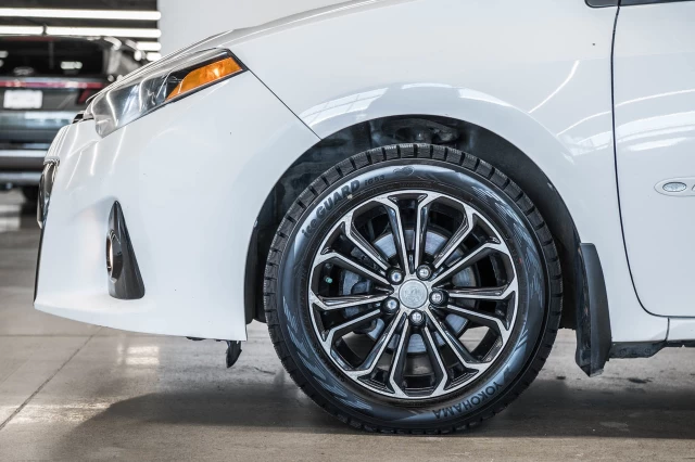 Toyota Corolla S Sieges.chauff+blue 2014