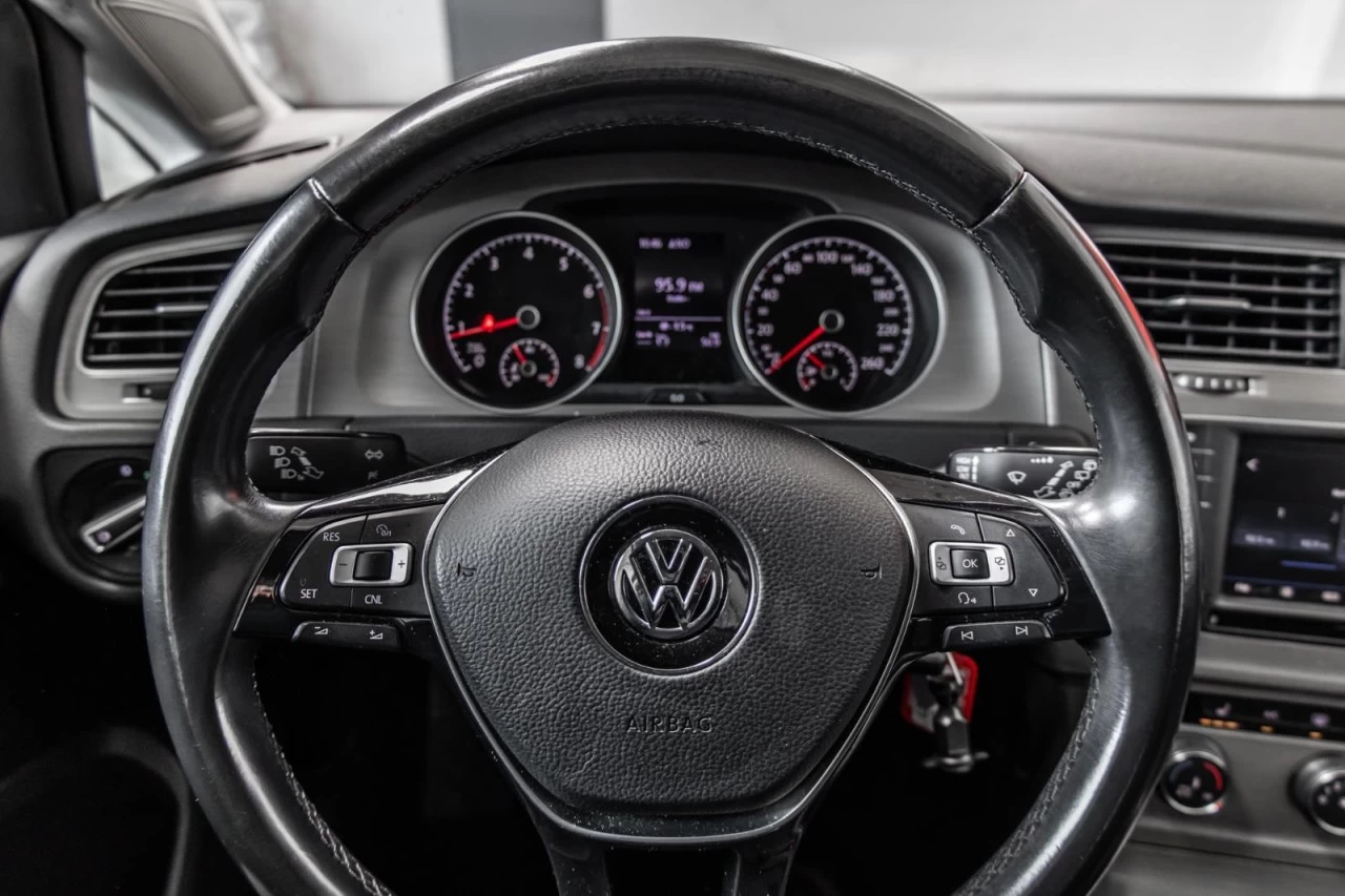 2017 Volkswagen Golf Trendline SIEGES.CHAUFF+BLUETOOTH+CAM.RECUL Main Image