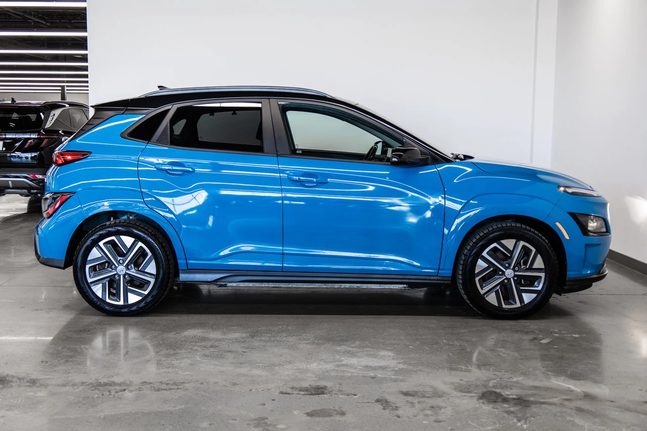 2023 Hyundai Kona electric Preferred Main Image