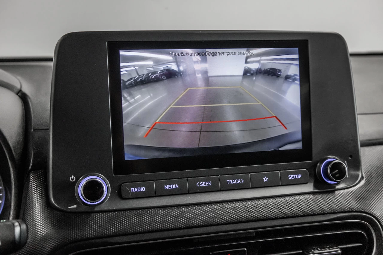 2022 Hyundai Kona Essential Awd Main Image