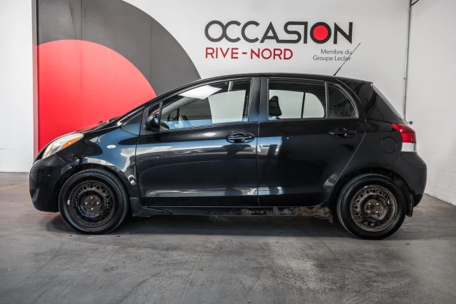 Toyota Yaris Manuelle de base AUBAINE!!! 2009