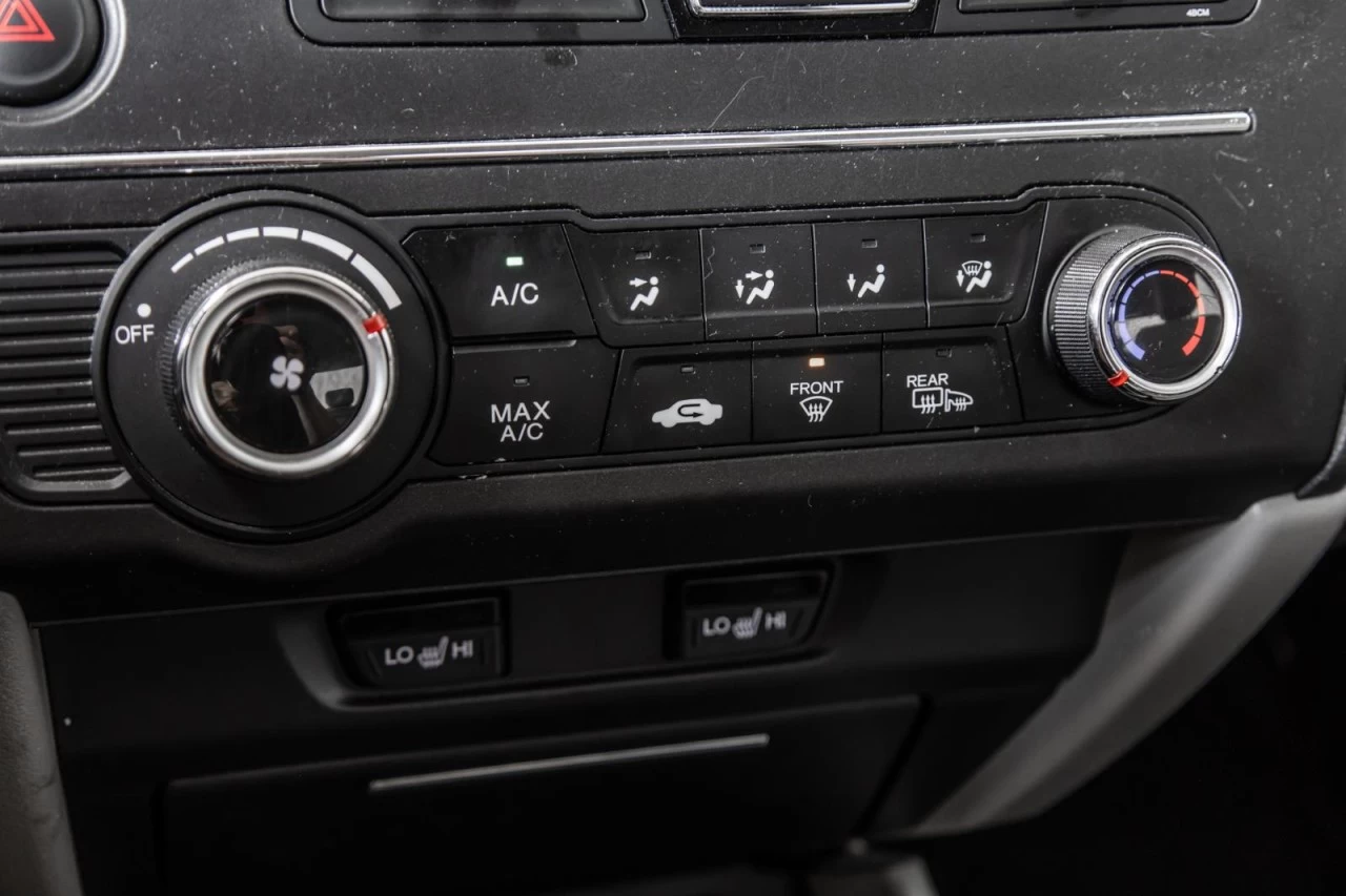 2014 Honda Civic Sedan Manuelle LX AUBAINE Image principale