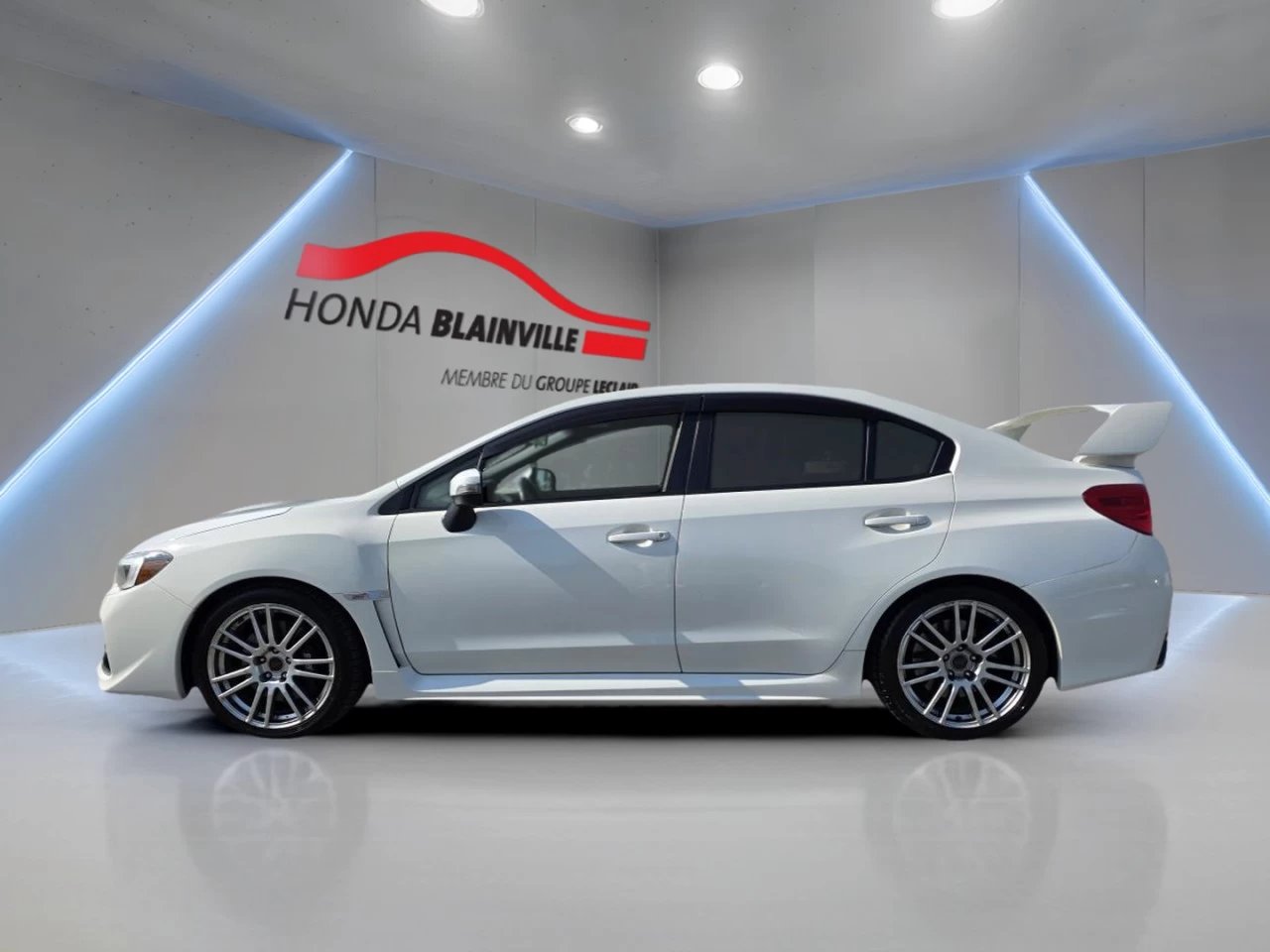 2015 Subaru WRX 4dr Sdn STI Man w/Sport Pkg Main Image