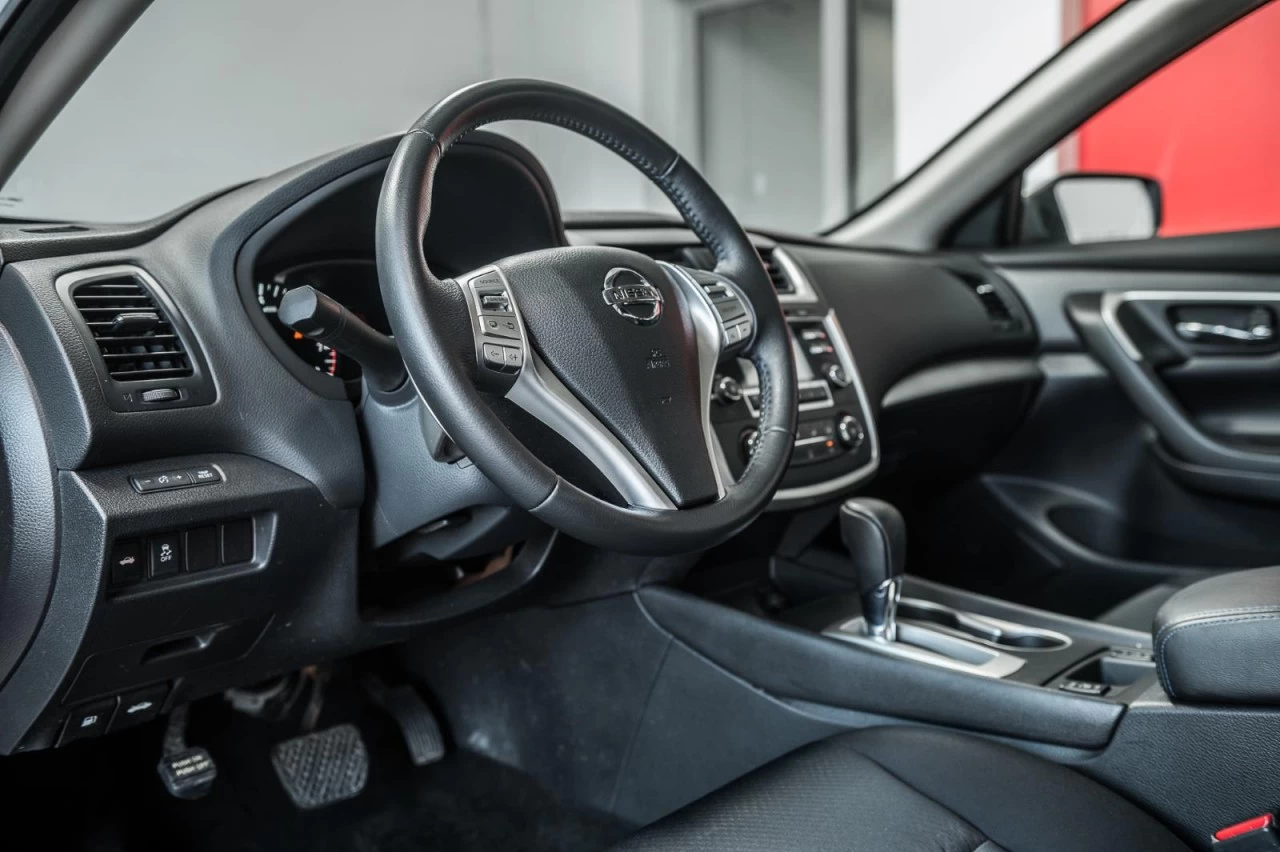 2016 Nissan Altima SR SIEGES.CHAUFF+CAM.RECUL+BLUETOOTH+REG.VITESSE Main Image