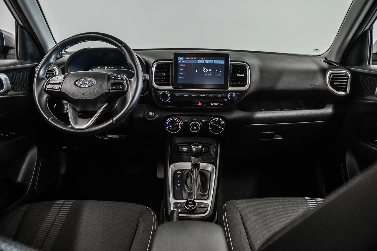 2023 Hyundai Venue Preferred Image principale
