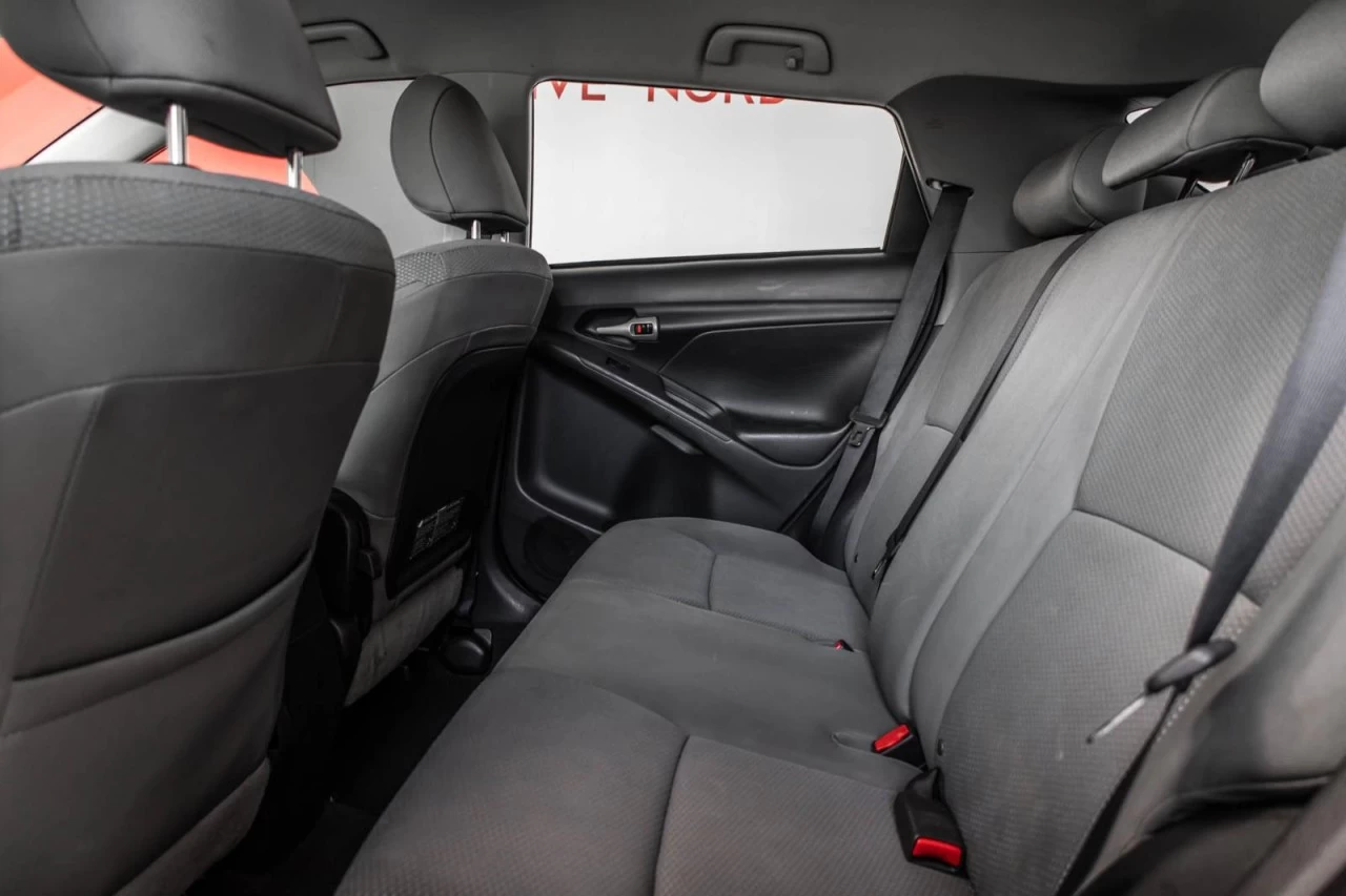 2009 Toyota Matrix XR - Manuelle - BAS KM Image principale