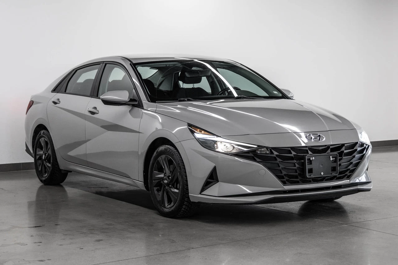 2021 Hyundai Elantra Preferred Image principale