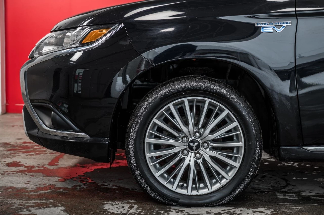 2019 Mitsubishi Outlander PHEV S-AWC CUIR+TOIT.OUVRANT+CARPLAY+SIEGES.CHAUFFANTS Main Image