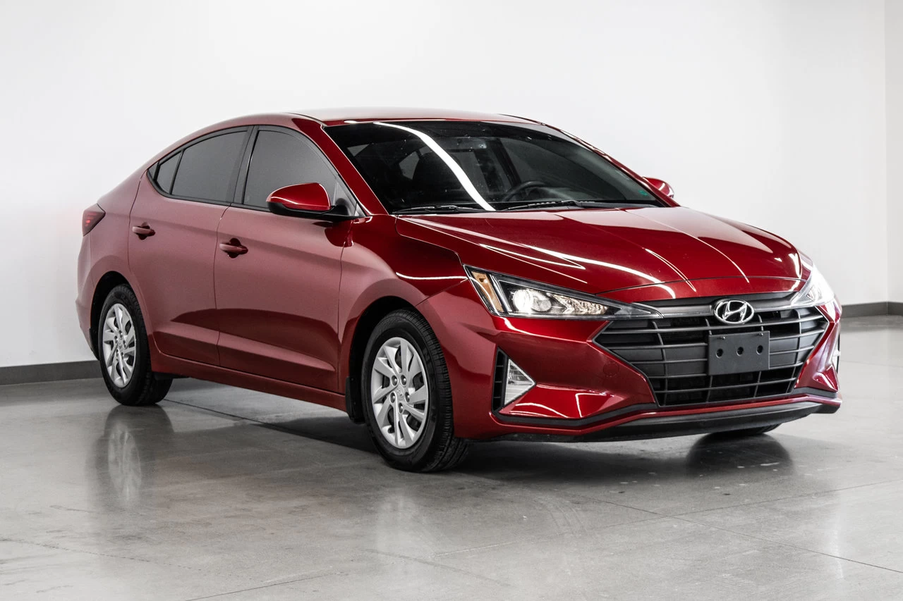 2020 Hyundai Elantra Essential Image principale