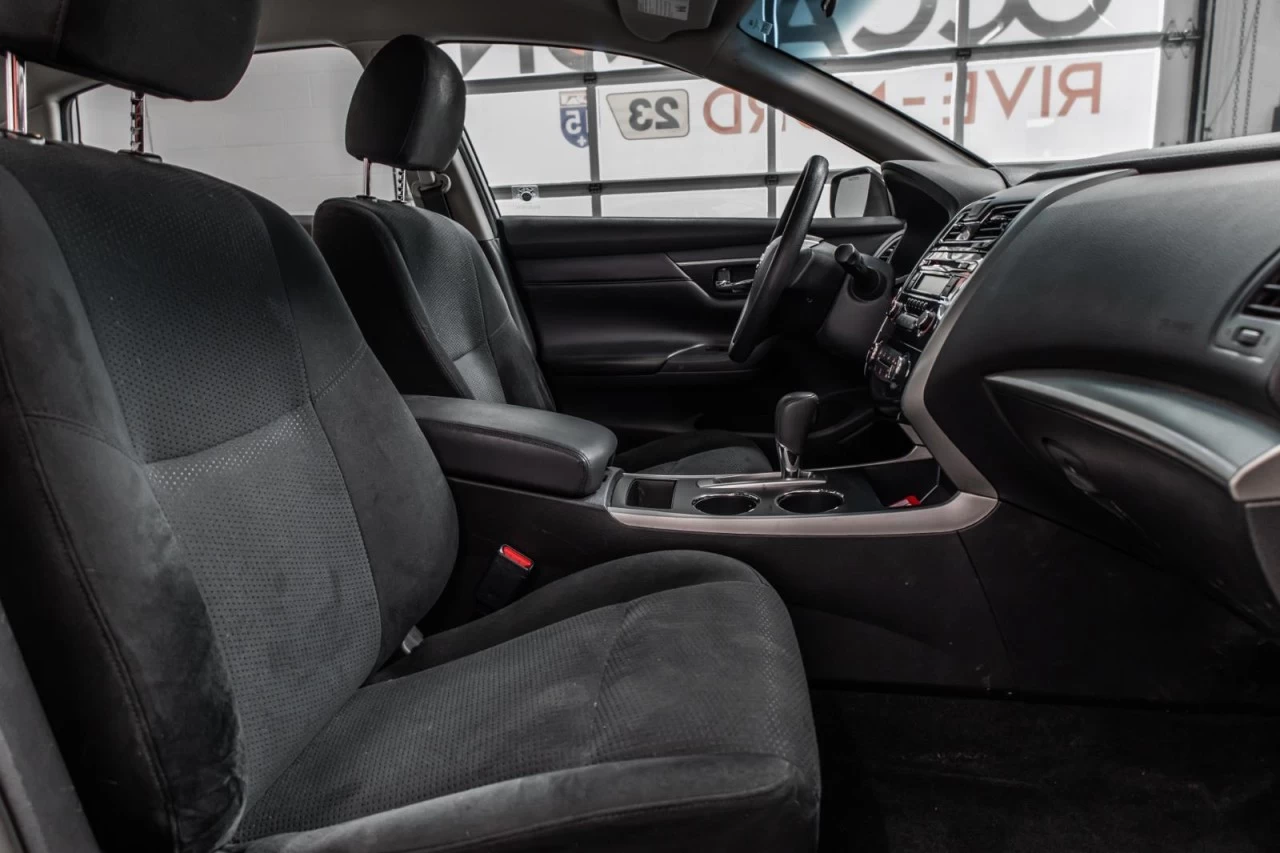 2015 Nissan Altima Automatique - Garantie 1 AN Image principale