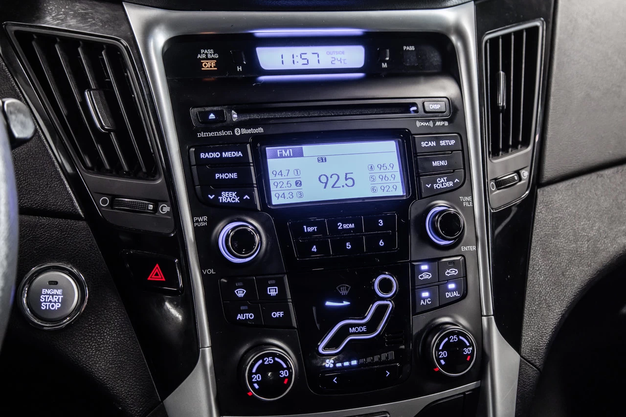2013 Hyundai Sonata Limited Main Image