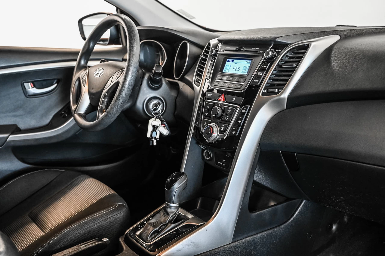 2017 Hyundai Elantra GT Se Mags+toit.pano+si Image principale