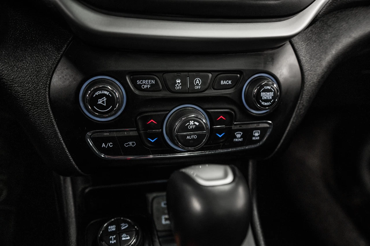 2018 Jeep Cherokee Trailhawk V6 4wd Image principale