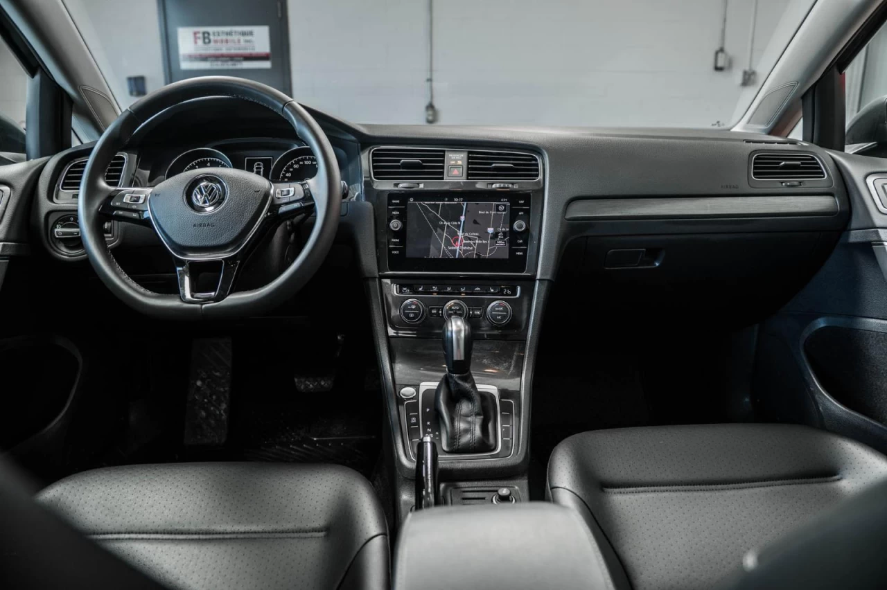 2020 Volkswagen Golf Highline 4MOTION+NAVI+TOIT.PANO+CUIR+SIEGES.CHAUFF Main Image
