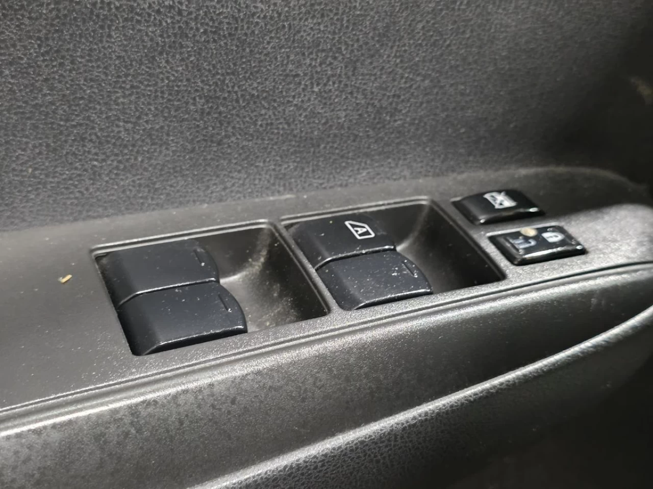 2018 Nissan Versa Note S Manual Image principale