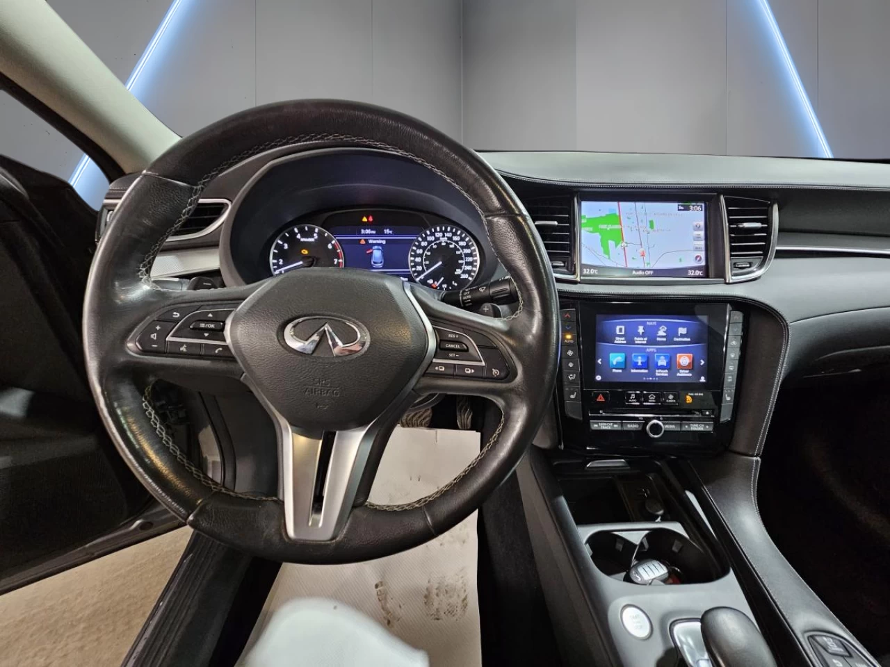 2019 Infiniti QX50 LUXE AWD Image principale
